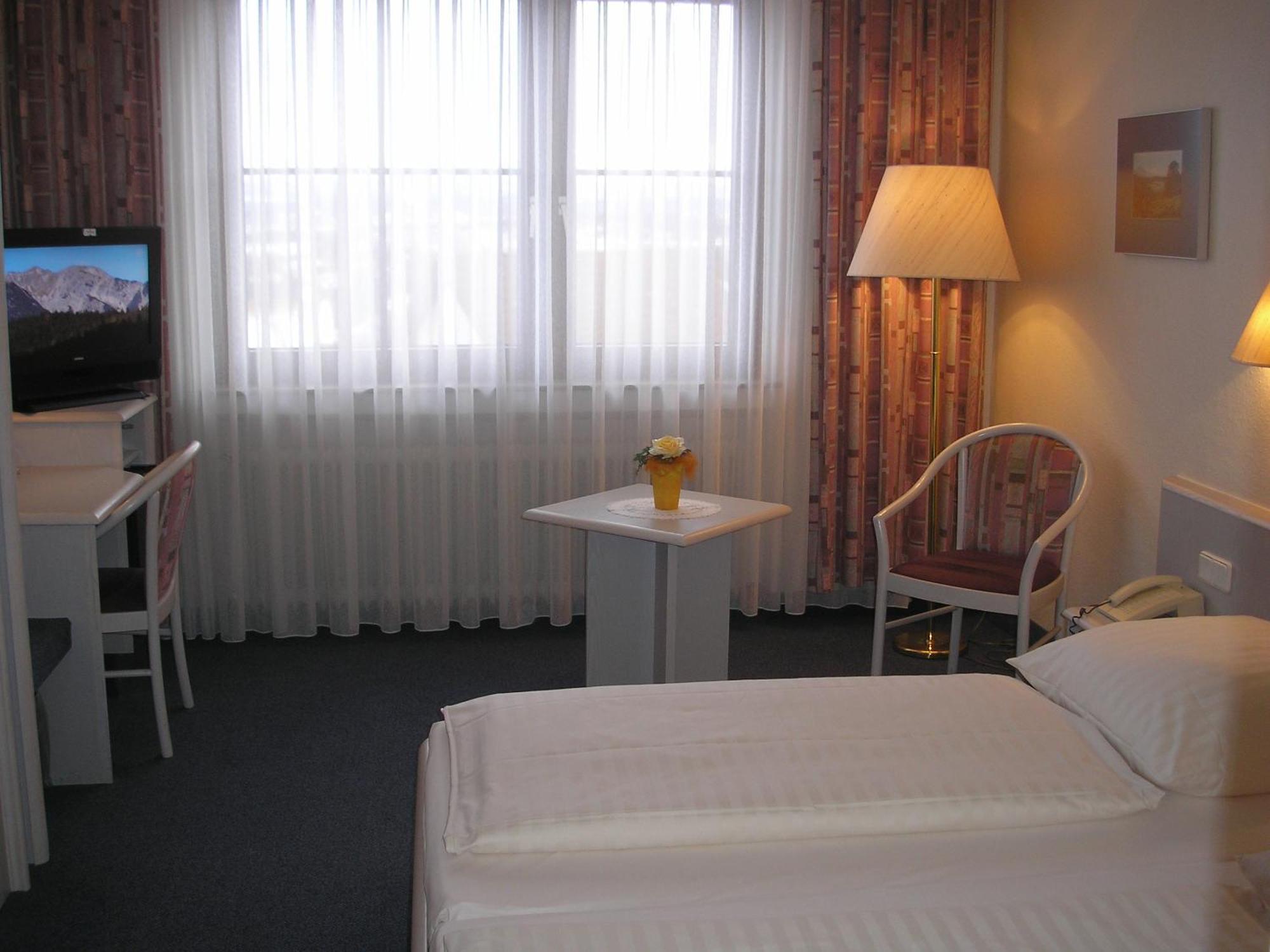 Hotel Akzent Altes Casino Petersberg (Hessen)