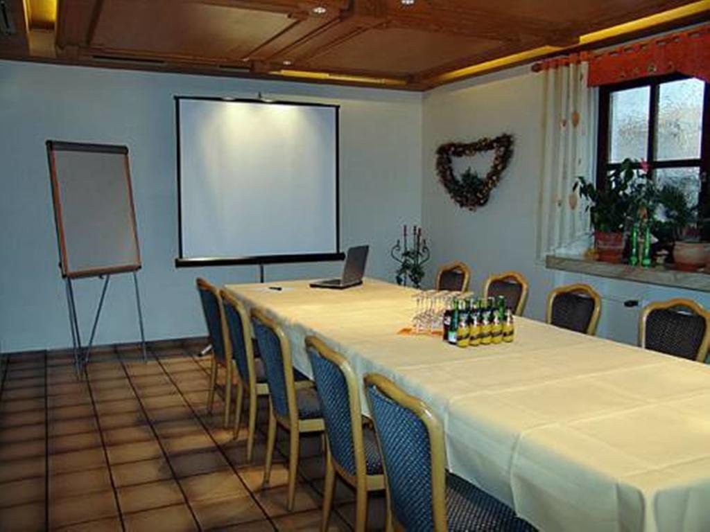 Hotel Akzent Altes Casino Petersberg (Hessen)
