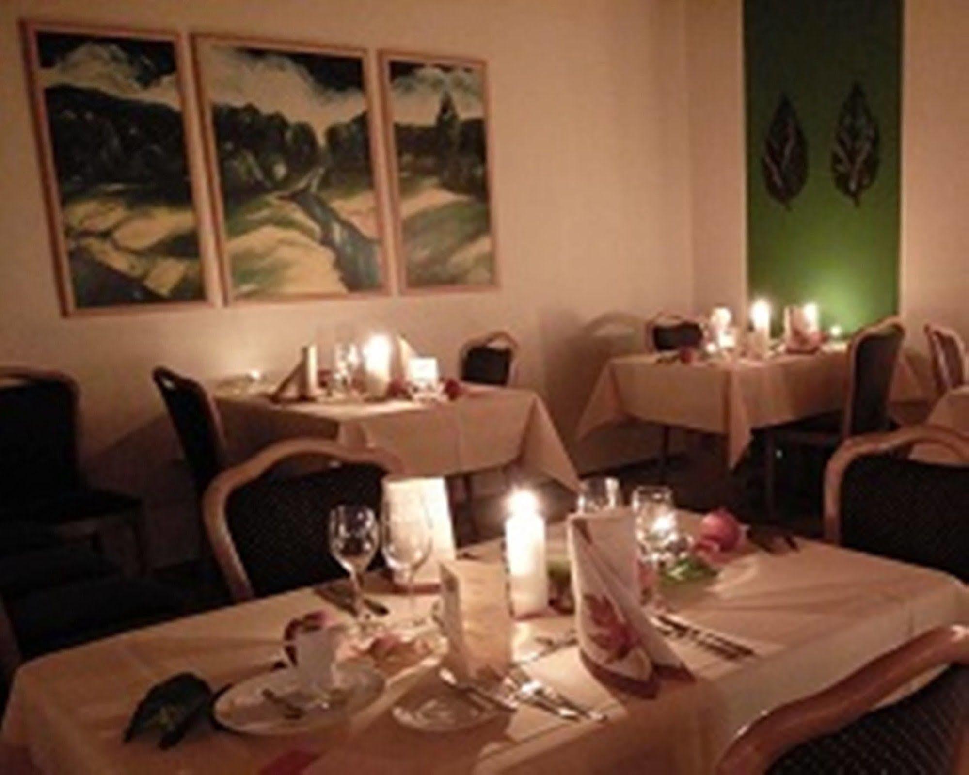 Hotel Akzent Altes Casino Petersberg (Hessen)
